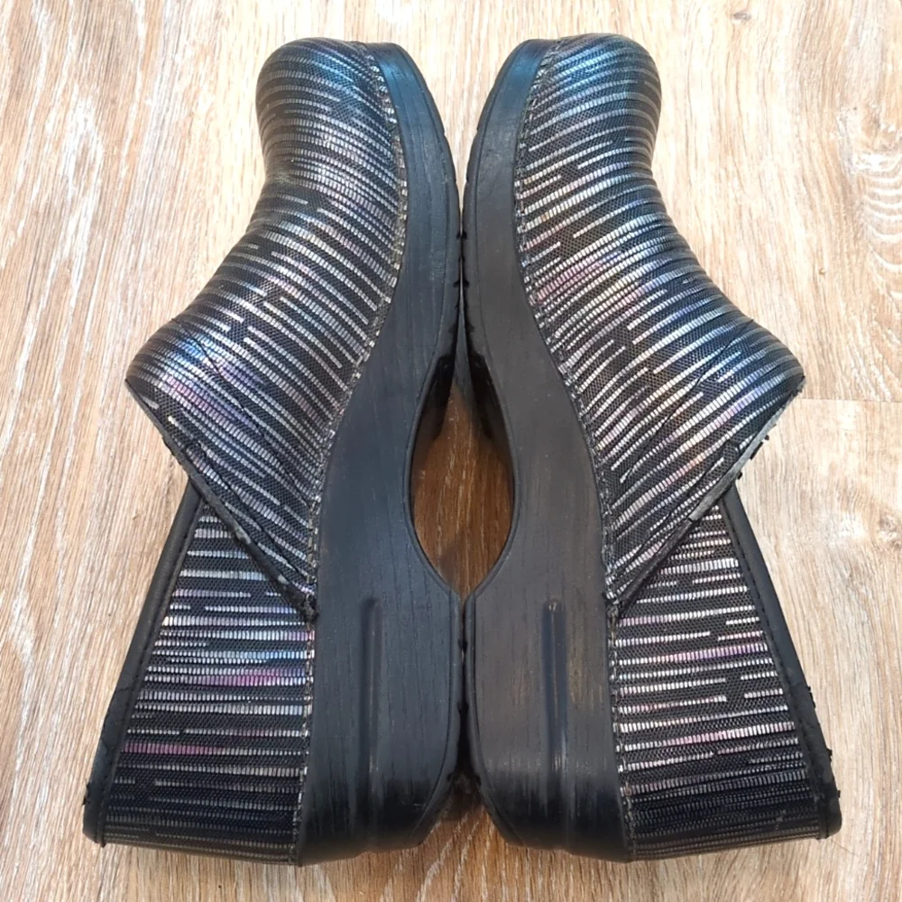 Dansko Colorful Striped Women's Slip-On Clogs size 40 Euro (10 US) - Picture 8 of 14